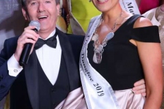 Daniel O'Donnell serenades the 2019 Mary from Dungloe Roisin Maher on the town's main street on Sunday night.